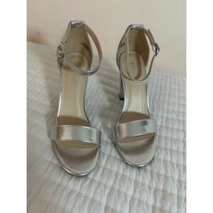 Silver Block Heel Ankle Strap‎ Sandals Women's Size 7 BAMBOO Evening Party